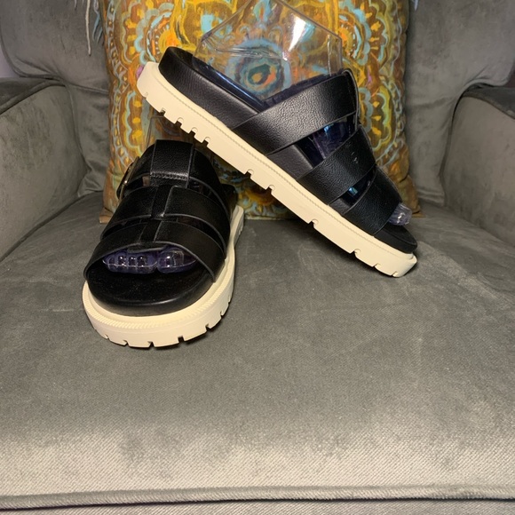 MIA Black Slide Sandals - Picture 3 of 8